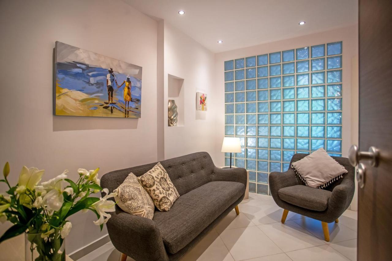 Hadrian By Heloni Apartments Athena Bagian luar foto